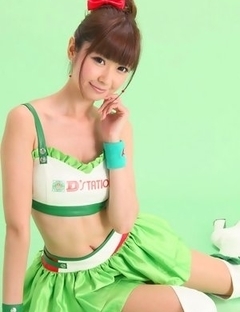 Zuo Qi doll in cute outfit smiles like a true princess