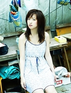 Kasumi Nakane with sexy legs shows hot cleavage outdoor