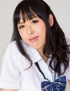 Sexy schoolgirl Natsuki Yokoyama wears pantyhose in a hot thighjob gallery