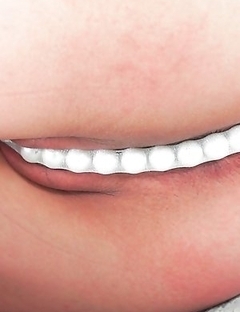 Reina Green Screen Beads