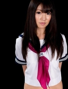 Bound brunette Mizuho Shiina involuntarily showing off her leaking Japanese puss