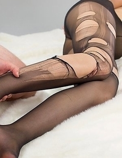 White stockings babe Madoka Yukishiro teasing her oily pussy before thigh-fucking