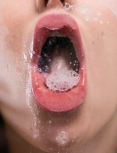 Tera Link Kisses You with a Mouthful of Cum