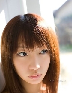 You can some innocence in Hina Kurumi brown eyes