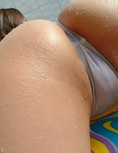 Aya Sakuraba loves demonstrating sensational boobs