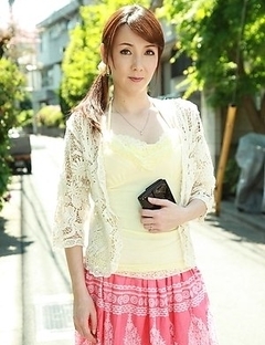 Asian Chika Sasaki in pink and yellow outfit