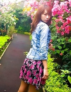 Akina is a playful Asian mademoiselle with a hairy pussy