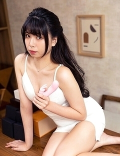 Xiaomei sucks and fucks a customer while she is online live