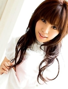 Karen Natsuhara is having wild fun in front of cameras