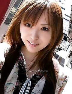 Yu Namiki must be seen by all the Asian babes lovers