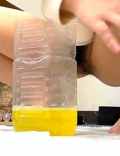 Japanese Piss Fetish Porn - OFFICE PISSER